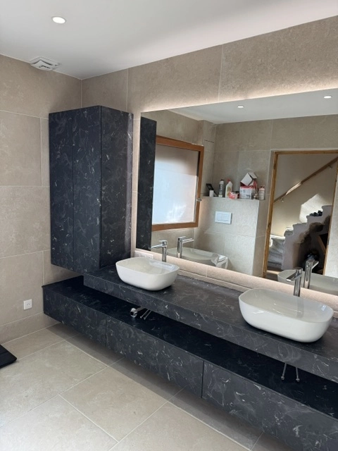 Salle de bain sur mesure à Chuzelles