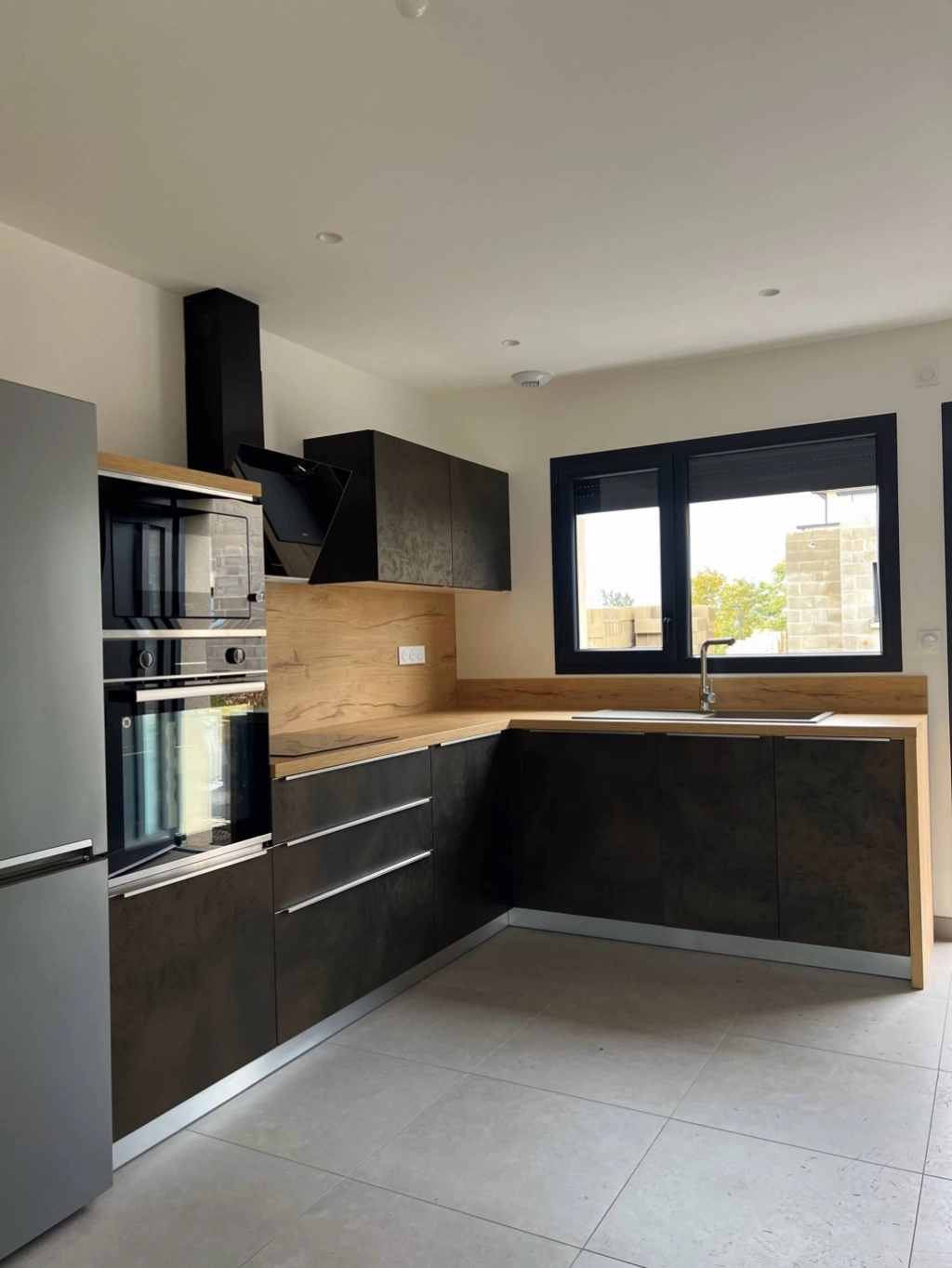 Cuisine sur mesure pour un lotissement à Pusignan