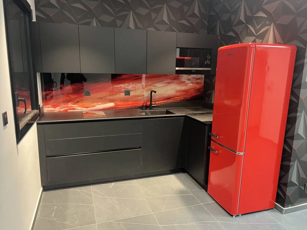 Réalisation d'une cuisine sur mesure pour professionnel à Meyzieu
